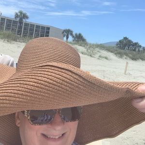 Meet your Posher, Kay